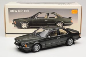 BMW 635 CSi E24 Malachit Green Metallic AUTOart 1:18 70522 Metal - imagen 8 de 8