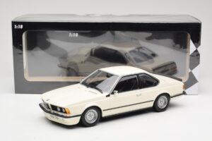 BMW 635 CSi E24 Blanco Minichamps 1:18 155028102 Metal - imagen 6 de 6