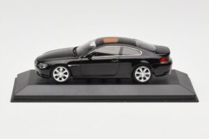 BMW 645i E63 Negro Minichamps 1:43 80420393306 Metal