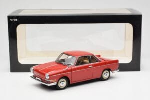 BMW 700 Sport Coupe Spanish Rojo AUTOart 1:18 70652 Metal - imagen 8 de 8