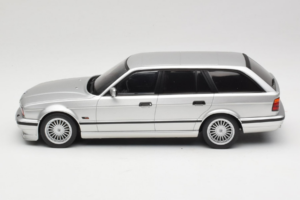 BMW Alpina B10 E34 4.6 Touring Plata MCG 1:18 MCG18332MCW Metal - imagen 3 de 6