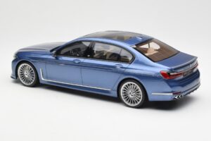 BMW Alpina B7 G12 Azul GT Spirit 1:18 GT465 Resina - imagen 5 de 6
