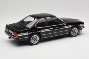 BMW Alpina B7 Turbo E24 Diamond Black MCG 1:18 MCG18235 Metal - imagen 2 de 6
