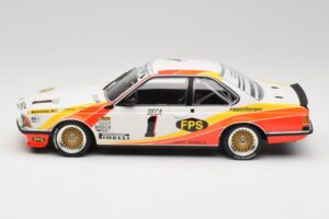 BMW 635CSi E24 BMW Italia #1 U. Grano / H. Kelleners Spa 1983 Minichamps 1:18 155832601 Metal - imagen 3 de 6