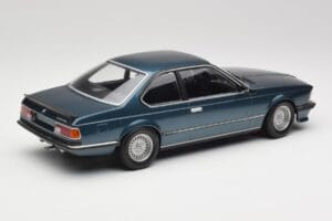 BMW 635 CSi E24 Petrol Blue Metallic Minichamps 1:18 155028108 Metal - imagen 2 de 6