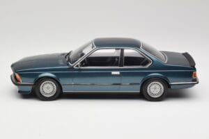 BMW 635 CSi E24 Petrol Blue Metallic Minichamps 1:18 155028108 Metal - imagen 3 de 6