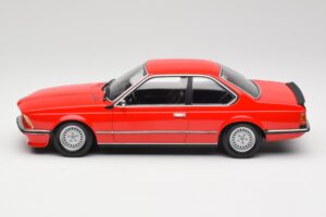 BMW 635 CSi E24 Rojo Edición Concesionario Minichamps 1:18 80435B5D026 Metal - imagen 3 de 6