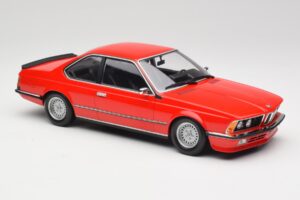 BMW 635 CSi E24 Rojo Edición Concesionario Minichamps 1:18 80435B5D026 Metal - imagen 4 de 6