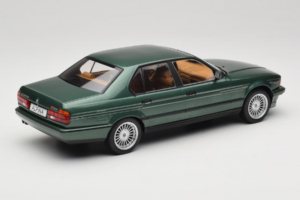 BMW Alpina B11 E32 3.5 Metallic Green MCG 1:18 MCG18233 Metal - imagen 2 de 6