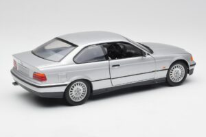 BMW 3 Series E36 Coupe Plata UT Models 1:18 180023321 Metal - imagen 3 de 8