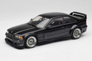 BMW E36 M3 GTR Street Cosmos Negro UT Models 1:18 20481 Metal