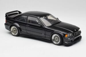 BMW E36 M3 GTR Street Cosmos Negro UT Models 1:18 20481 Metal - imagen 7 de 8