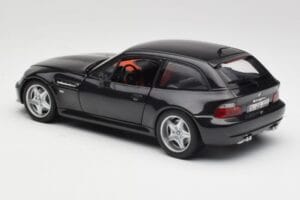 BMW Z3 E36 M Coupé Cosmos Negro UT Models 1:18 80439422193 Metal - imagen 7 de 8