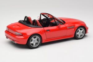 BMW Z3 E36 M Roadster Imola Rojo UT Models 1:18 20411 Metal - imagen 3 de 8