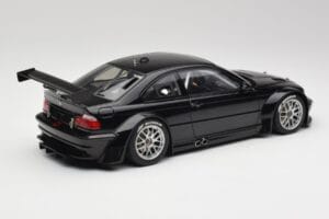 BMW M3 GTR E46 Plain Body Jet Negro AUTOart 1:18 80447 Metal - imagen 2 de 6