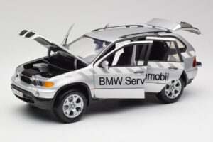 BMW X5 E53 3.0d Service Mobil Kyosho 1:18 80430305646 Metal - imagen 2 de 8