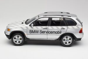 BMW X5 E53 3.0d Service Mobil Kyosho 1:18 80430305646 Metal - imagen 4 de 8