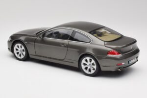 BMW 6 E63 Coupe Bronce Claro Kyosho 1:18 80430153283 Metal - imagen 7 de 8