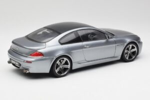BMW M6 E63 Silver Gris Kyosho 1:18 08703GR Metal - imagen 3 de 8