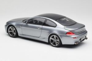 BMW M6 E63 Silver Gris Kyosho 1:18 08703GR Metal - imagen 7 de 8