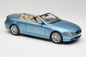 BMW 6 E64 Cabrio Azul Claro Kyosho 1:18 80430153440 Metal - imagen 6 de 8
