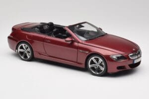 BMW M6 E64 Descapotable Rojo Kyosho 1:18 80430417423 Metal - imagen 6 de 8
