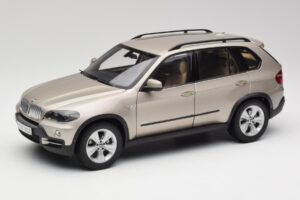 BMW X5 E70 4.8i Platinum Bronce Metálico Kyosho 1:18 80430413413 Metal