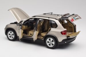 BMW X5 E70 4.8i Platinum Bronce Metálico Kyosho 1:18 80430413413 Metal - imagen 5 de 8