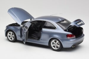 BMW 1 E82 Coupe Azul Kyosho 1:18 80430427065 Metal - imagen 5 de 8