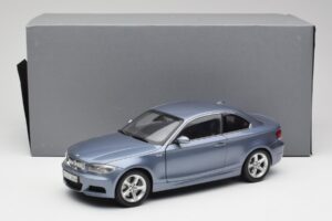 BMW 1 E82 Coupe Azul Kyosho 1:18 80430427065 Metal - imagen 8 de 8