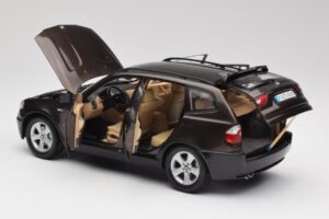BMW X3 E83 3.0d Marrón Oscuro Metálico Kyosho 1:18 80430300736 Metal - imagen 5 de 8