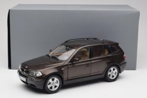 BMW X3 E83 3.0d Marrón Oscuro Metálico Kyosho 1:18 80430300736 Metal - imagen 8 de 8