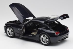 BMW Z4 E86 M Coupé Negro Kyosho 1:18 08583BK Metal - imagen 5 de 8