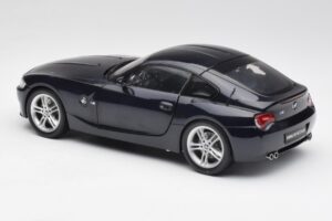 BMW Z4 E86 M Coupé Negro Kyosho 1:18 08583BK Metal - imagen 7 de 8