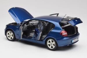 BMW 1 E87 Sydney Azul Kyosho 1:18 80430308600 Metal - imagen 5 de 8