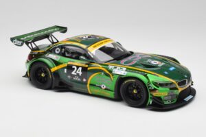 BMW Z4 E89 GT3 #24 Saudi Falcons K. Al Faisal / A. Binladen Dubai 24 Hours 2013 Minichamps 1:18 151132324 Metal - imagen 4 de 6