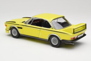 BMW 3.0 CSL E9 Amarillo Minichamps 1:18 180029028 Metal - imagen 7 de 8