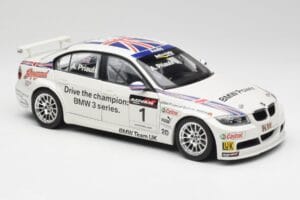 BMW E90 320si #1 A. Priaulx WTCC Champion 2006 Kyosho 1:18 80430429067 Metal - imagen 6 de 8