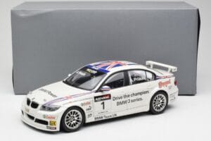 BMW E90 320si #1 A. Priaulx WTCC Champion 2006 Kyosho 1:18 80430429067 Metal - imagen 8 de 8