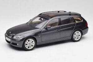 BMW 330i E91 Touring Gris Oscuro Kyosho 1:18 80430394360 Metal