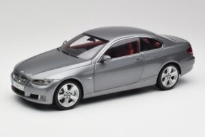 BMW 330i E92 Coupe Gris Metalizado Kyosho 1:18 80430407220 Metal