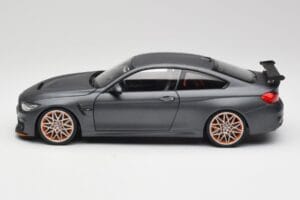 BMW M4 F82 GTS Frozen Gris Minichamps 1:18 80432411555 Metal - imagen 4 de 8