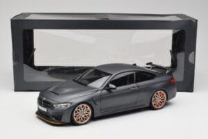 BMW M4 F82 GTS Frozen Gris Minichamps 1:18 80432411555 Metal - imagen 8 de 8