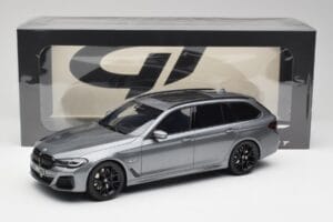 BMW G61 530e M Sport Touring Mineral Gris GT Spirit 1:18 GT485 Resina - imagen 6 de 6