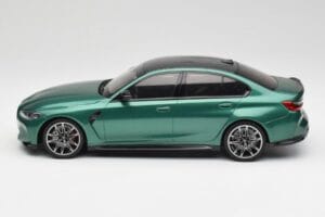BMW M3 G80 Isle of Man Green Minichamps 1:18 155020200 Metal - imagen 3 de 6