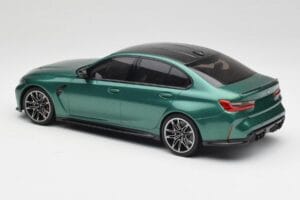 BMW M3 G80 Isle of Man Green Minichamps 1:18 155020200 Metal - imagen 5 de 6