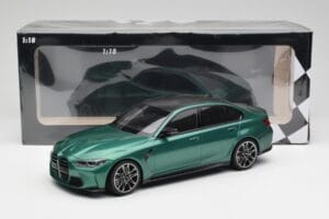 BMW M3 G80 Isle of Man Green Minichamps 1:18 155020200 Metal - imagen 6 de 6