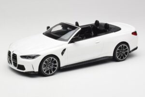 BMW M4 G82 Descapotable Alpine White Minichamps 1:18 155021031 Metal
