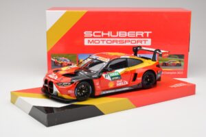 BMW M4 GT3 G82 #31 S. van der Linde Team Schubert DTM Champion 2022 Minichamps 1:18 113222331 Metal - imagen 8 de 8