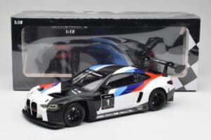 BMW M4 GT3 Presentation Car 2021 Minichamps 1:18 155212000 Metal - imagen 6 de 6